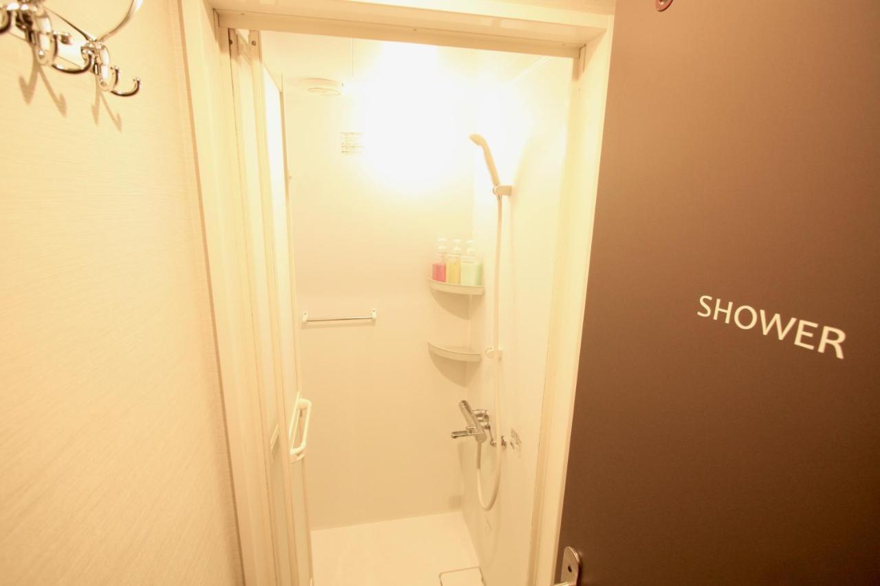 Namba Guesthouse Hive Osaka Exterior photo