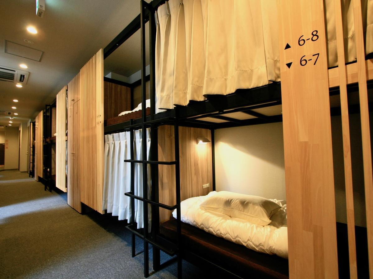 Namba Guesthouse Hive Osaka Exterior photo
