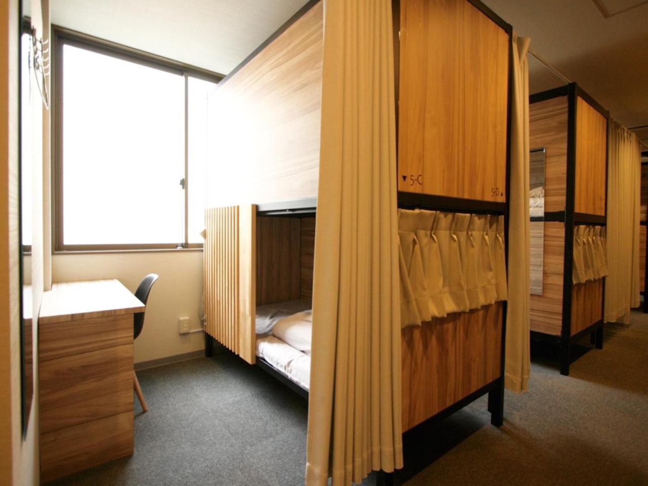 Namba Guesthouse Hive Osaka Exterior photo