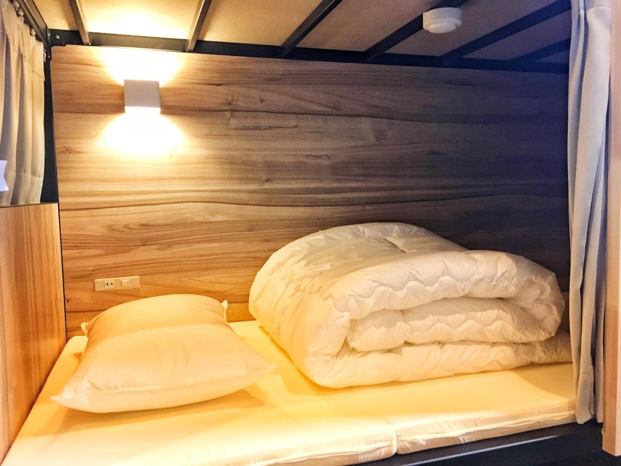 Namba Guesthouse Hive Osaka Exterior photo