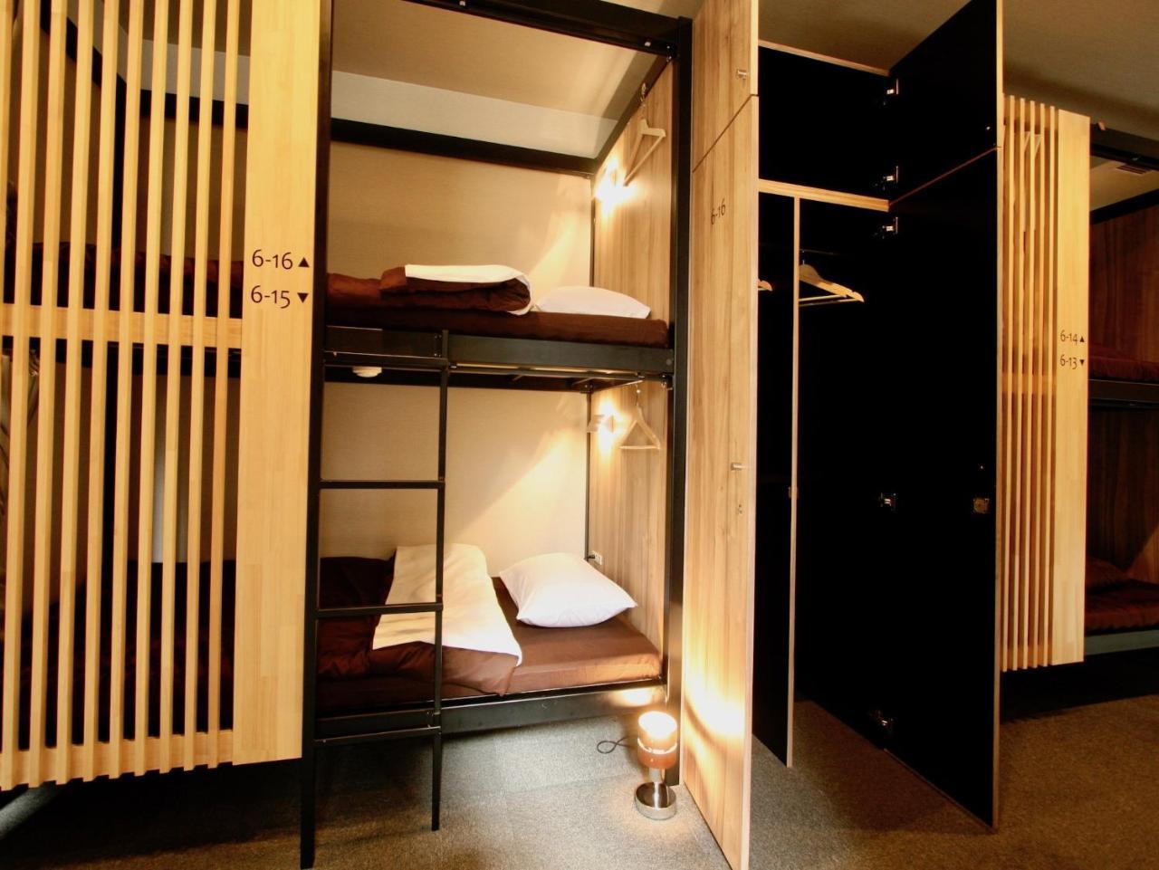 Namba Guesthouse Hive Osaka Exterior photo